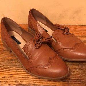 Forever 21 Oxford tan flats